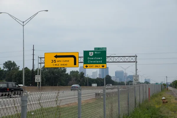 Major Lane Restrictions on I-90 and I-77 Highlight Friday Morning Commute