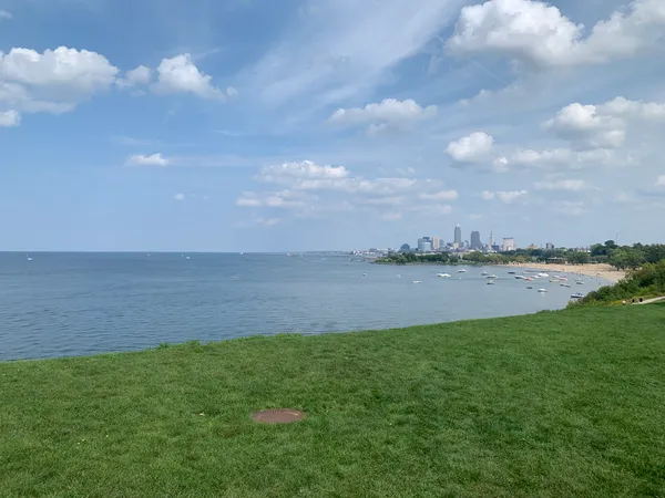 A Spring Preview: Cleveland Enjoys Mild 50-Degree Highs Amid Cloud-Filled Skies