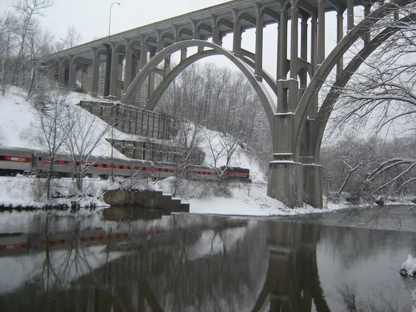 Bundle Up: Cleveland Braces for a Dusting of Snow and Frigid Temperatures